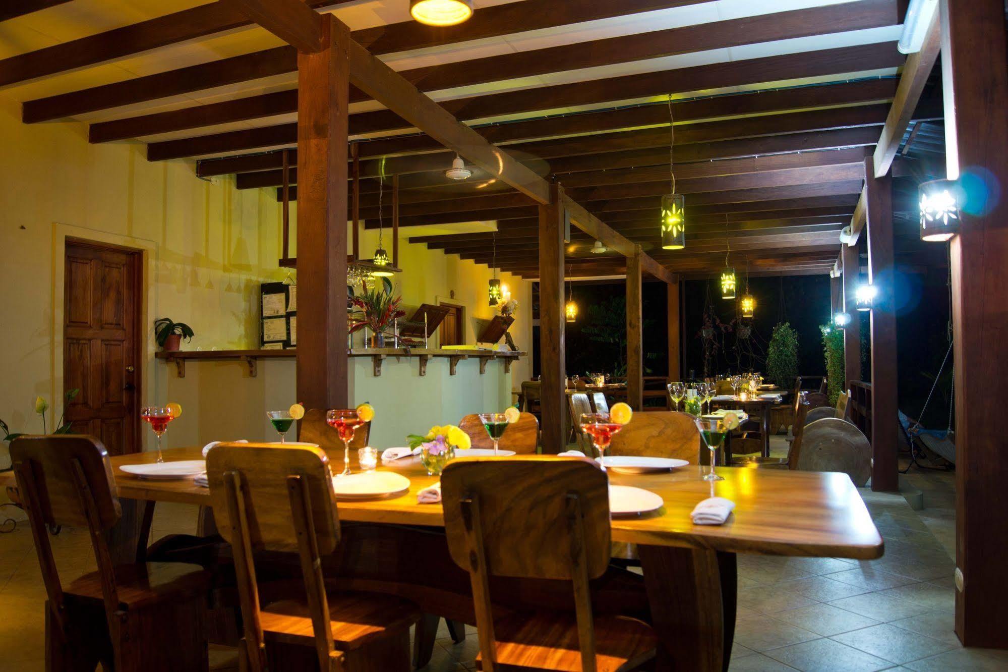 Mamma E Papa Aparthotel Ojochal Ngoại thất bức ảnh